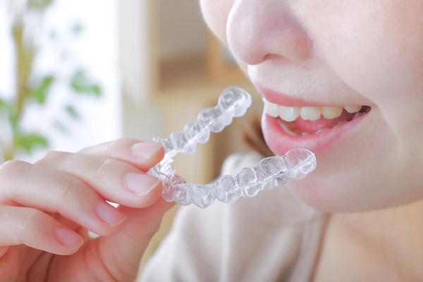 自分のペースで、自然な白さへホームホワイトニング